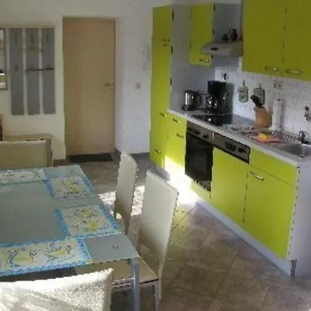 Apartamento Mit Terrasse
