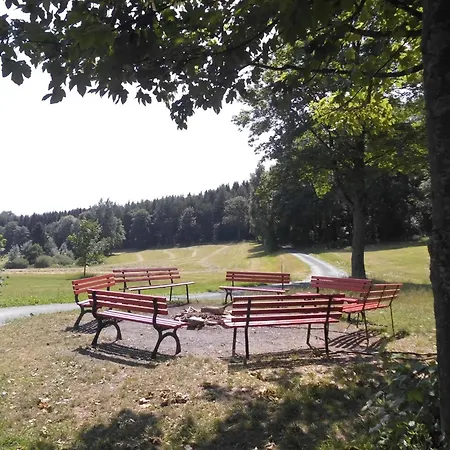 Mit Terrasse * Sayda