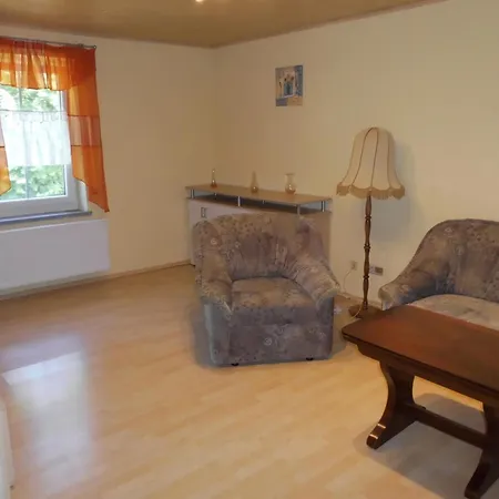 Fuer 4 Personen Ca 55 M In Sayda, Mittelgebirge Deutschland Erzgebirge Apartment *